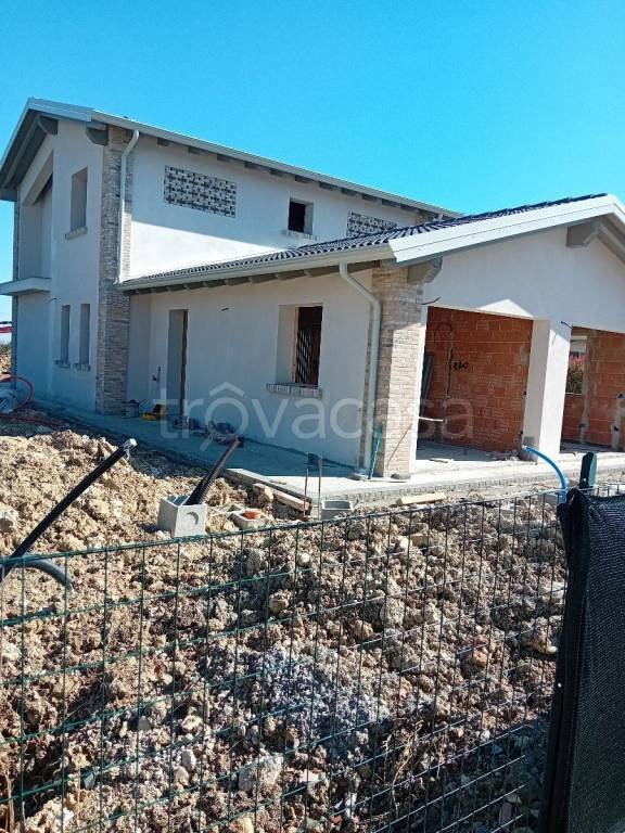 casa indipendente in vendita a Cavriago