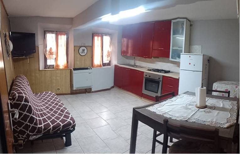 casa indipendente in vendita a Cavriago