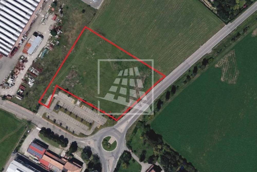 terreno edificabile in vendita a Cavriago