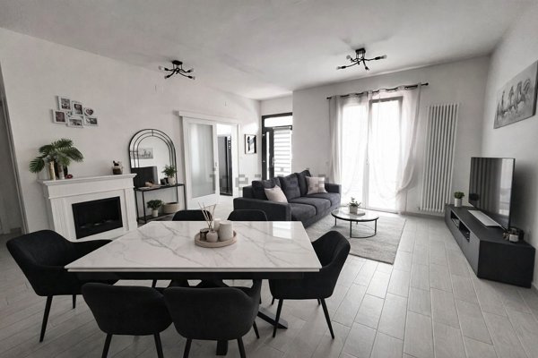 casa indipendente in vendita a Cavriago