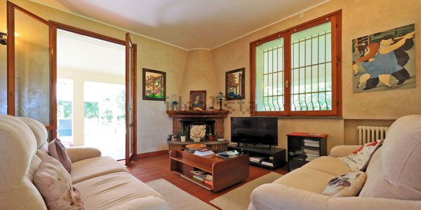 casa indipendente in vendita a Cavriago in zona Quercioli