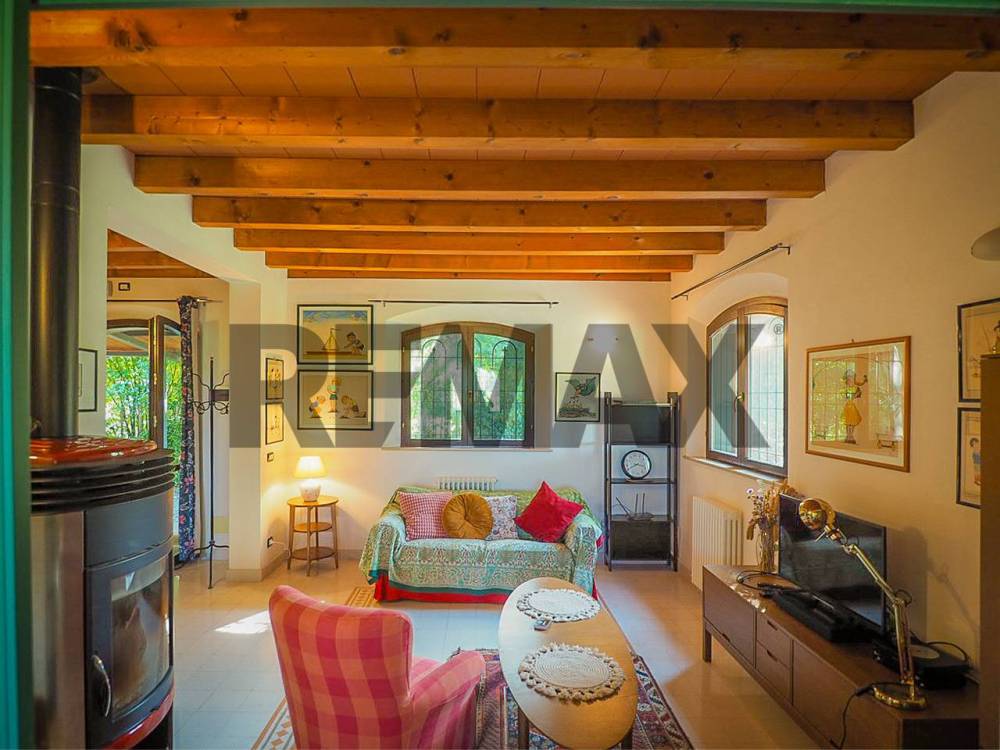 casa indipendente in vendita a Cavriago in zona Quercioli