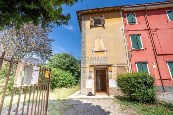 casa indipendente in vendita a Cavriago