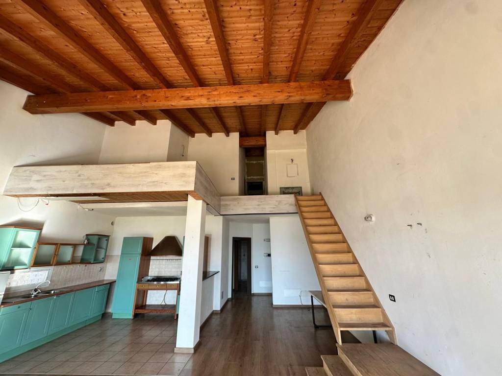 appartamento in vendita a Canossa
