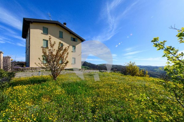 casa indipendente in vendita a Canossa