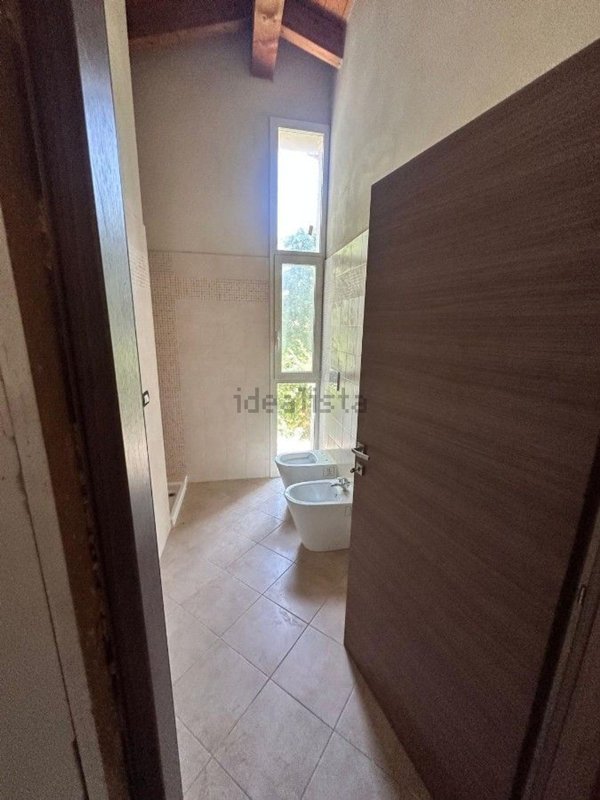 casa indipendente in vendita a Canossa