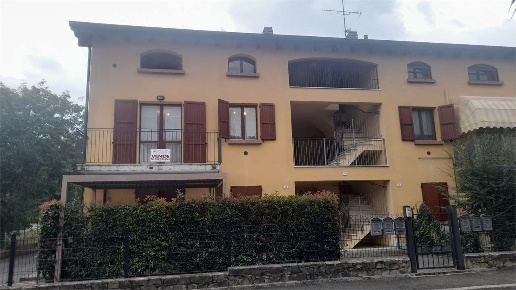 appartamento in vendita a Canossa in zona Ciano d'Enza