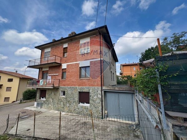 appartamento in vendita a Canossa