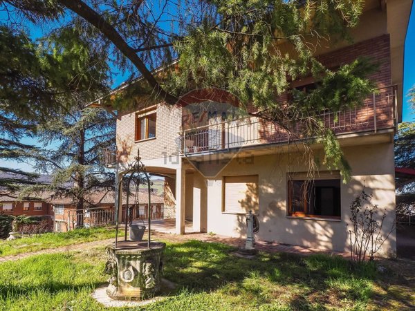 appartamento in vendita a Canossa