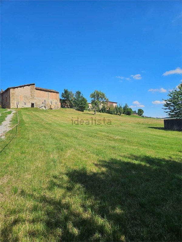 appartamento in vendita a Canossa in zona Selvapiana