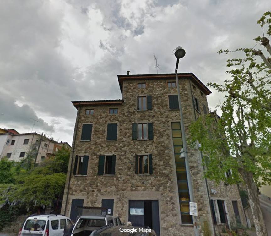 appartamento in vendita a Canossa in zona Ciano d'Enza