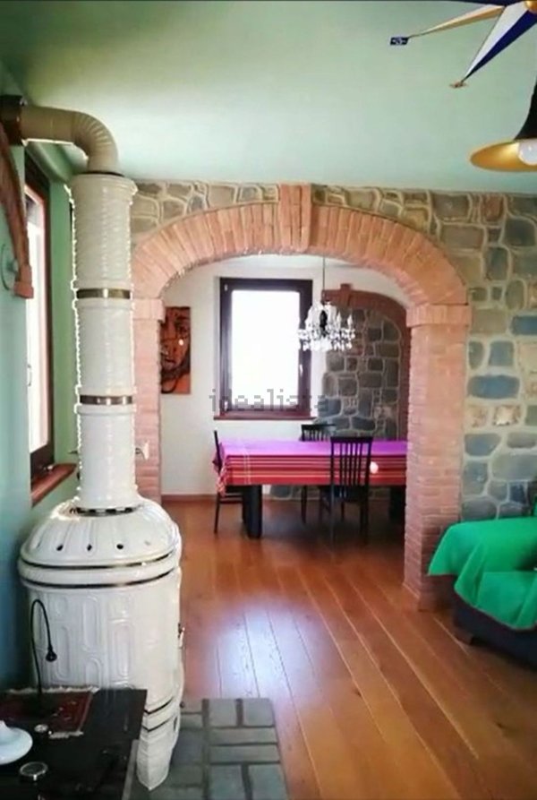 casa indipendente in vendita a Canossa