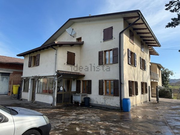 appartamento in vendita a Canossa