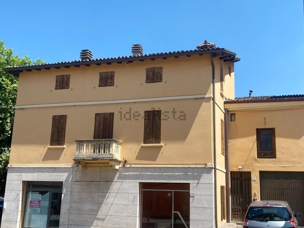 appartamento in vendita a Canossa in zona Ciano d'Enza