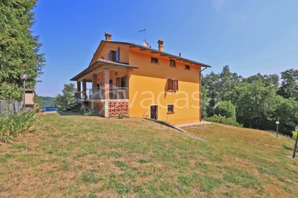 casa indipendente in vendita a Canossa