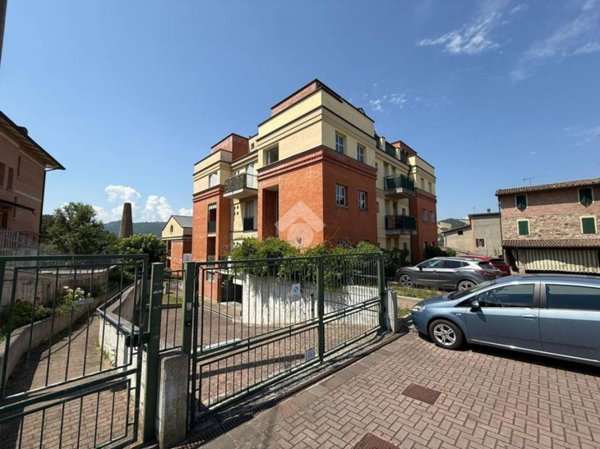 appartamento in vendita a Canossa in zona Ciano d'Enza