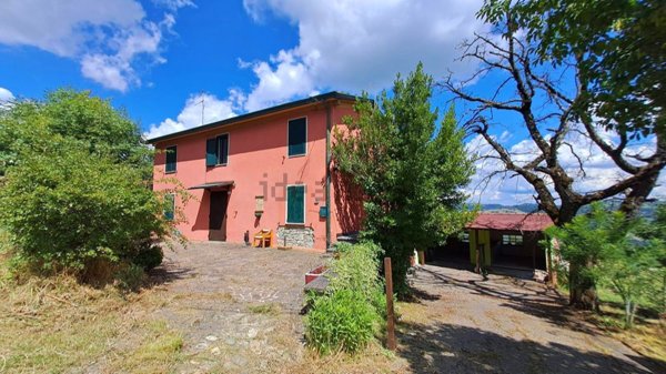 casa indipendente in vendita a Canossa in zona Vedriano