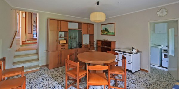 casale in vendita a Canossa in zona Cerezzola