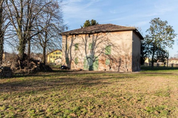 casa indipendente in vendita a Correggio in zona Budrio