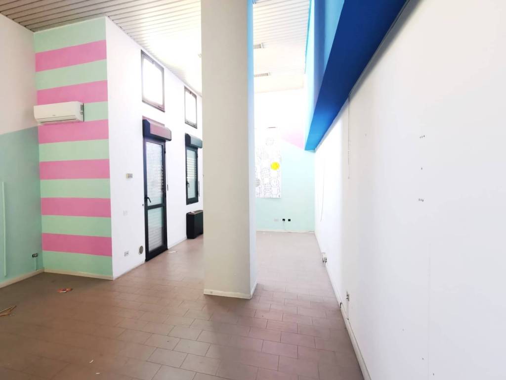 ufficio in vendita a Correggio