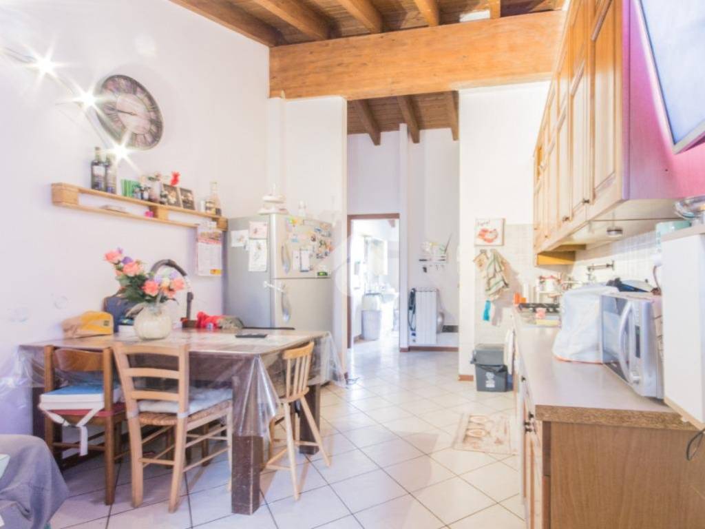 appartamento in vendita a Correggio in zona Budrio