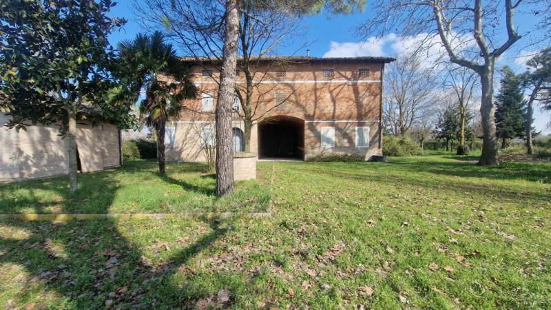 casa indipendente in vendita a Correggio in zona Mandrio