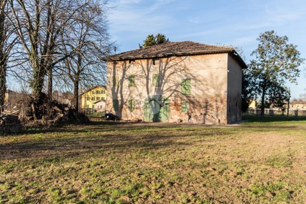 pentavano in vendita a Correggio in zona Budrio