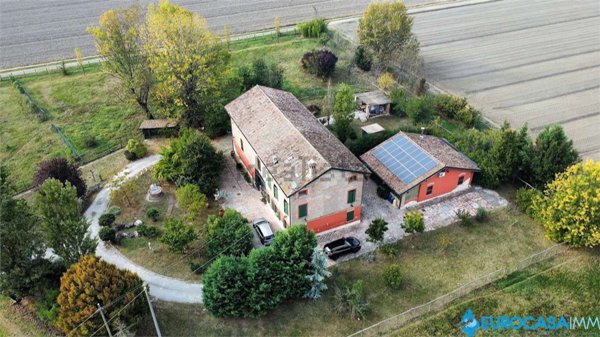 casa indipendente in vendita a Correggio