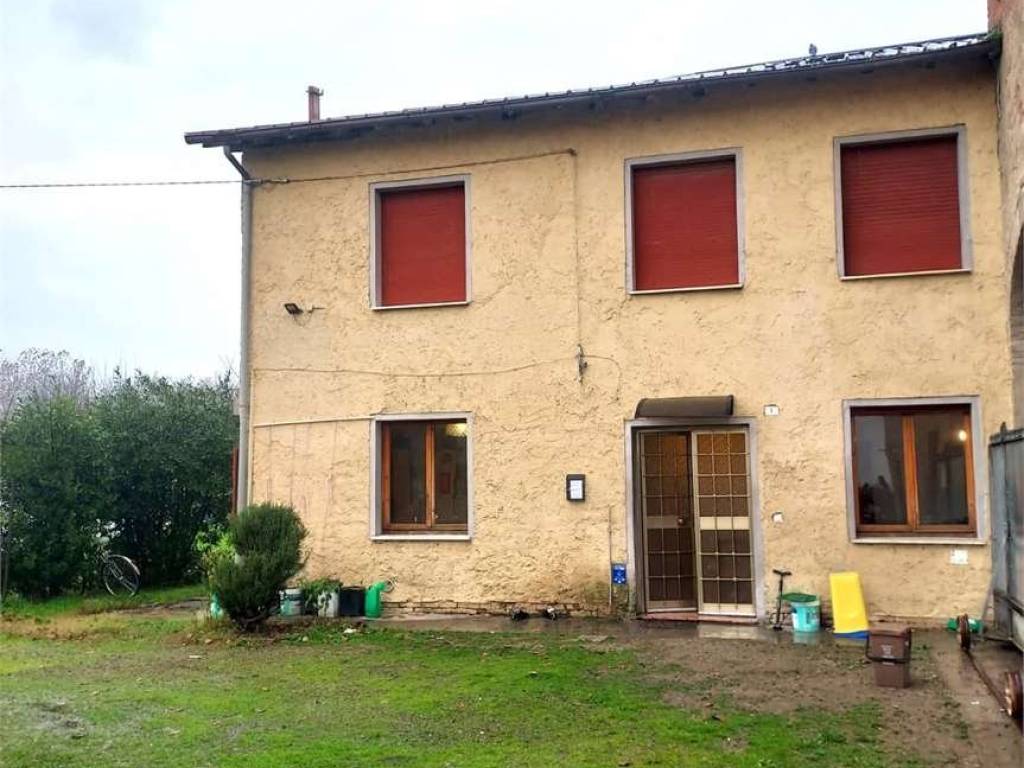 casa indipendente in vendita a Correggio