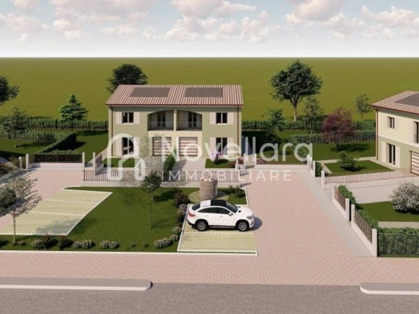 casa indipendente in vendita a Correggio