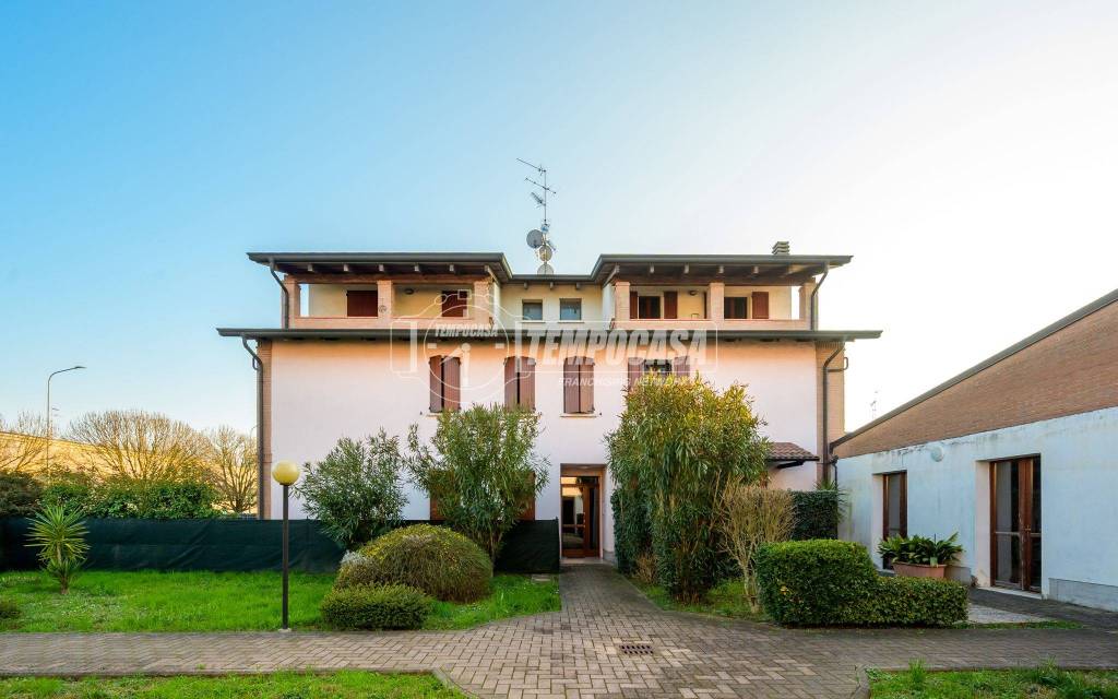 appartamento in vendita a Correggio