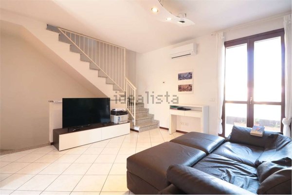 casa indipendente in vendita a Correggio