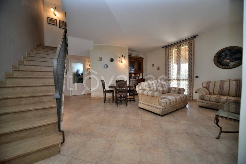 casa indipendente in vendita a Correggio