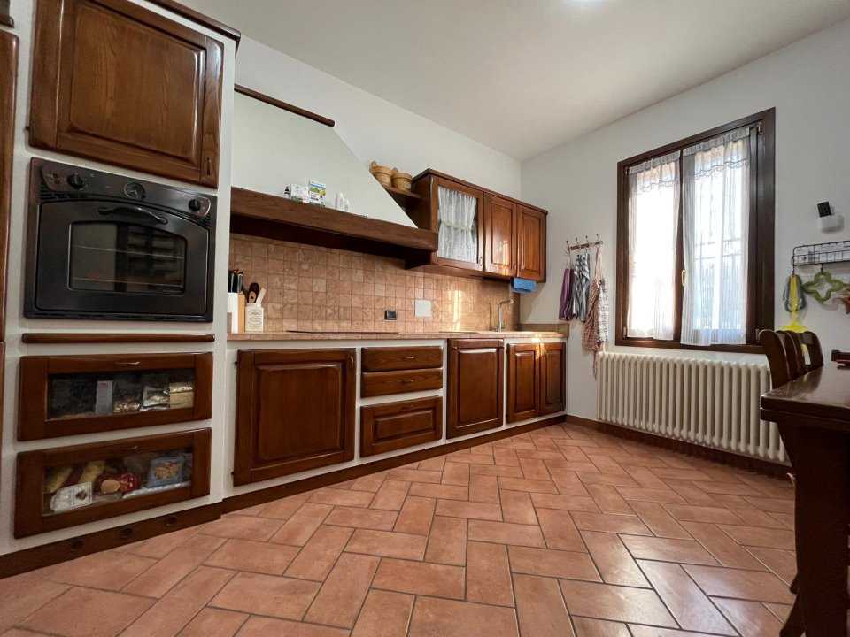 casa indipendente in vendita a Correggio in zona Fosdondo
