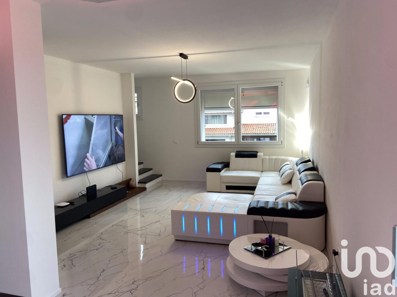 casa indipendente in vendita a Correggio