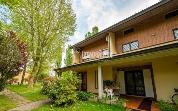 casa indipendente in vendita a Correggio