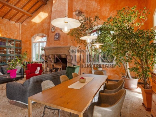 casa indipendente in vendita a Correggio