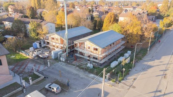 casa indipendente in vendita a Correggio