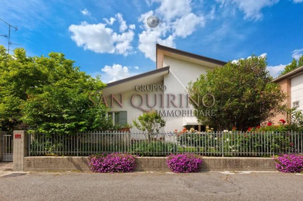 casa indipendente in vendita a Correggio
