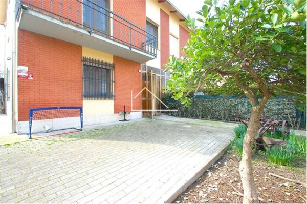 casa indipendente in vendita a Correggio