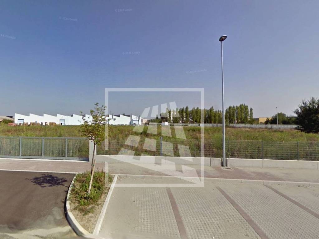 terreno edificabile in vendita a Correggio in zona Villaggio Industriale