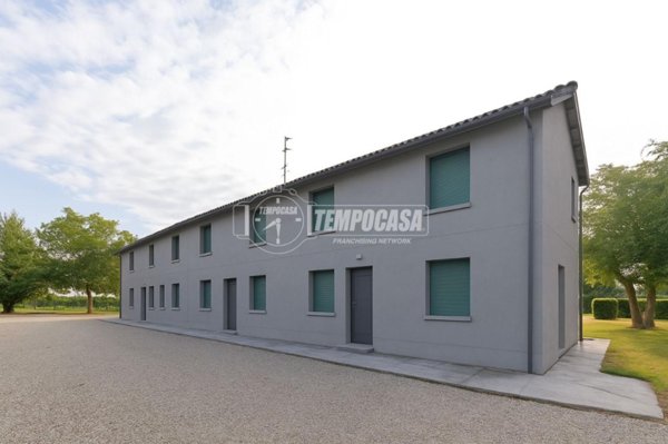 casa indipendente in vendita a Correggio
