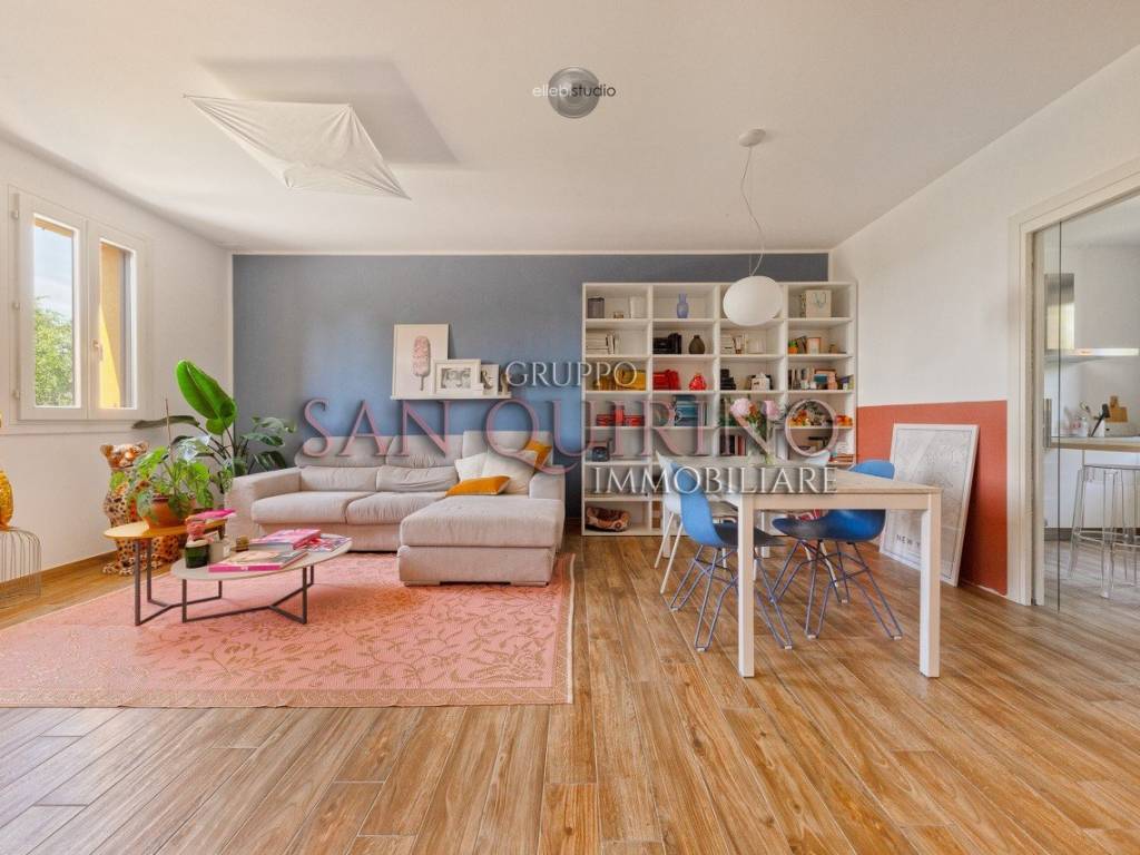 casa indipendente in vendita a Correggio in zona Budrio