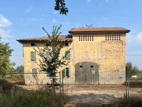 casa indipendente in vendita a Correggio in zona Budrio