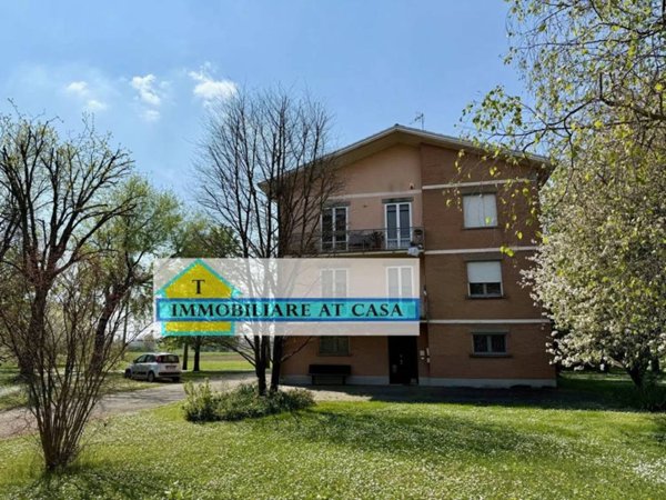 casa indipendente in vendita a Correggio