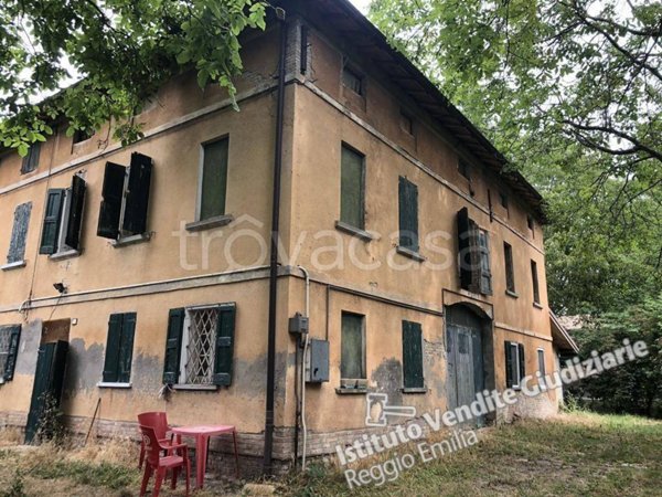 appartamento in vendita a Correggio in zona Fosdondo
