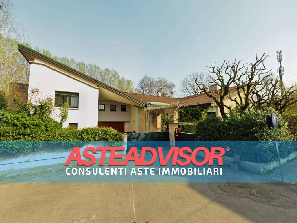 casa indipendente in vendita a Correggio