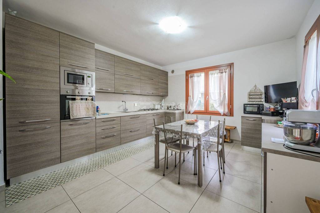 appartamento in vendita a Correggio