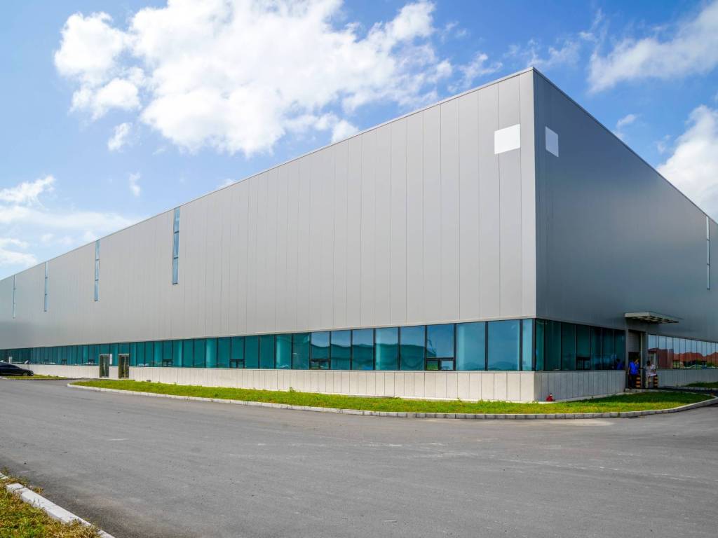 terreno edificabile in vendita a Correggio in zona Villaggio Industriale