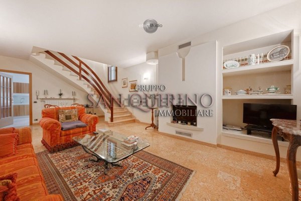 casa indipendente in vendita a Correggio